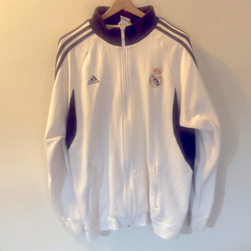 Adidas sweat jacket. Size xl